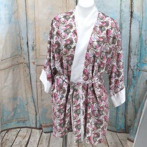 Victoria Secret Womans OS  Vintage Gold Label Robe Cream with Pink Paisley Belte
